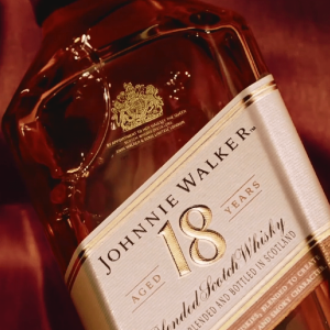 Johnnie Walker Aged 18 Years Blended Scotch Whisky 750ml - Naughty
